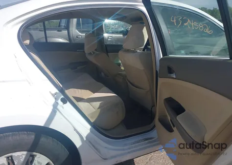 2009 Honda Accord 2.4 Lx z USA, uszkodzony, nr VIN 1HGCP26359A093757